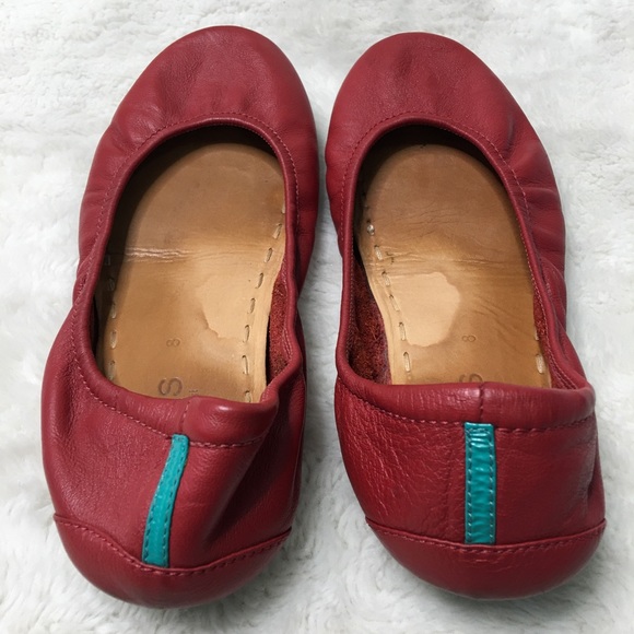Tieks Red Leather Round Toe Flats Sise 8 - Picture 3 of 13